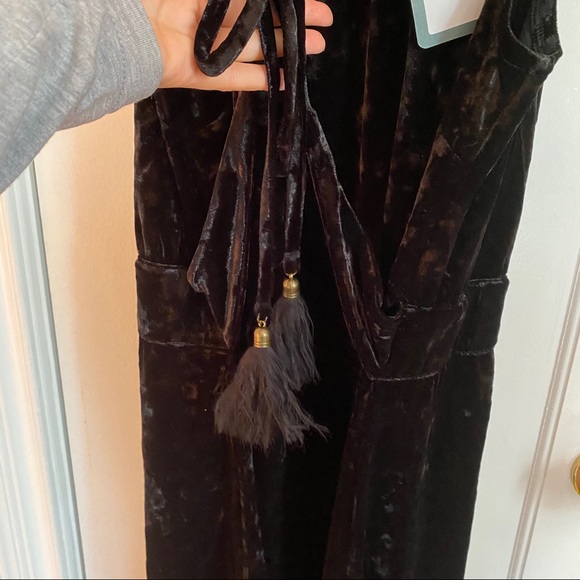 LYSSE Willa Black Crushed Velvet Halter Dress - L - Picture 9 of 13